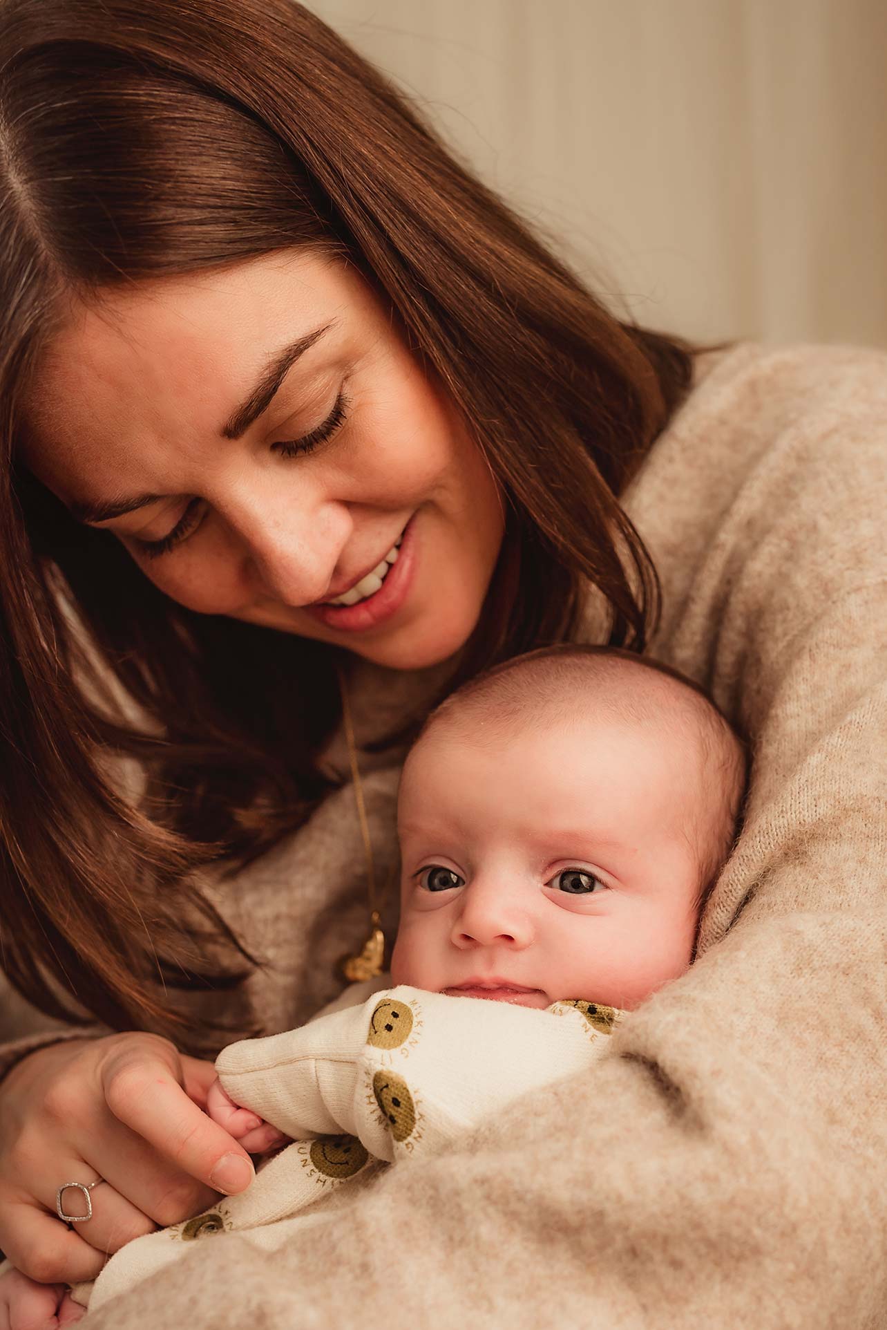 Appleberry studio newborn family children baby headshot christmas photography in Bolton Egerton Altrincham Manchester photographer specialising in newborn baby, maternity portraiture. Photo session, Lifestyle session, bump to baby photos, birthday photoshoot, school photo, special moments, photoshoot,Cake Smash baby photoshoot studio bolton egerton north west baby photoshoot, family photoshoot manchester, photo studio, appleberry studio, baby photography, professional photographer, newborn photographer, baby, babies, studio, first year, watch me grow, sitter session, toddler, siblings, family, family photographer, family portrait, newborn photography, manchester, lancashire, baby photographer, cute baby, salford, altrincham, hale, bury asthon, trafford, sale birthday, photoshoot, newborn, just born, baby birthday photoshoot, dance photography, ballet photography, natural photo session